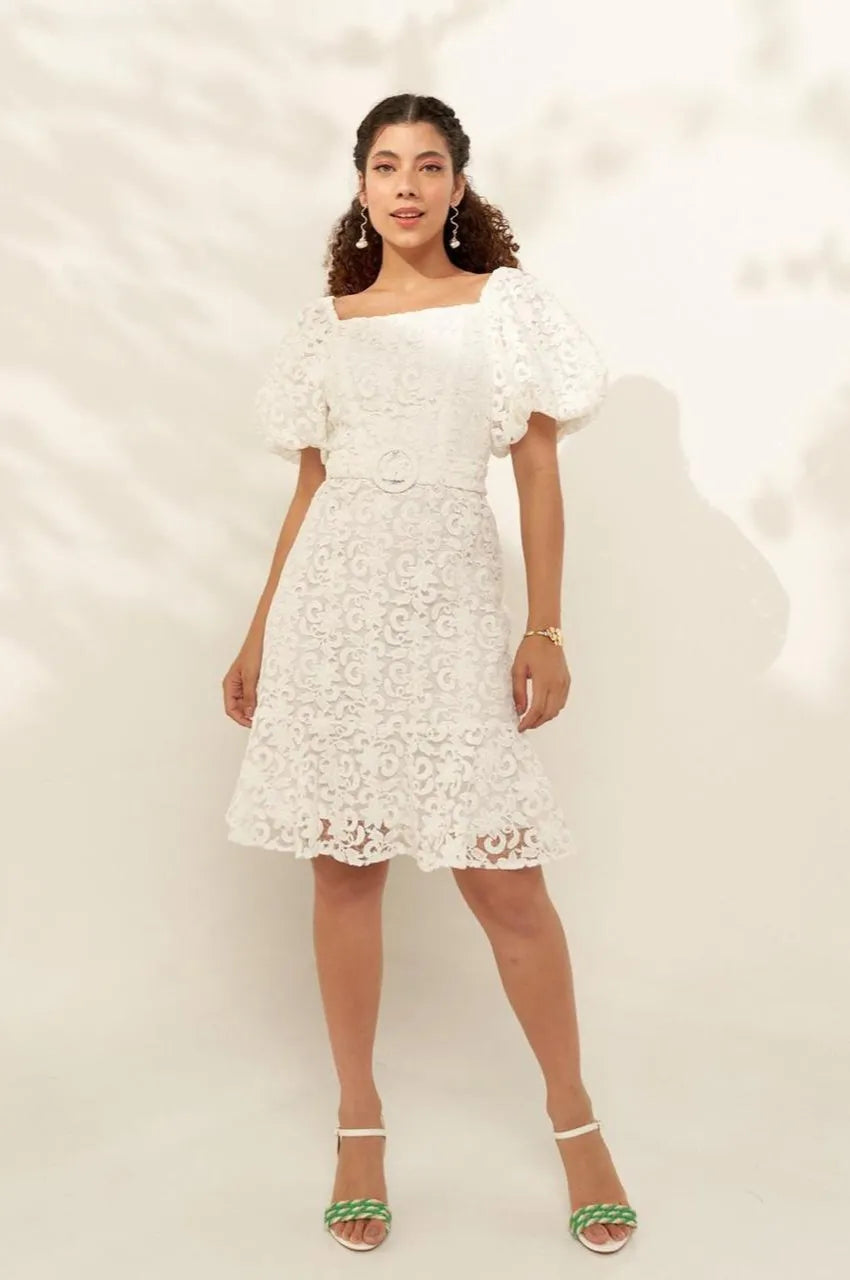 Vestido Off Mangas Bufantes