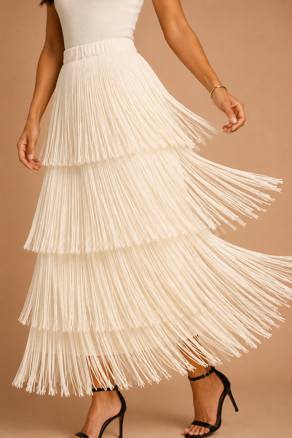 Saia Fringe Elegance